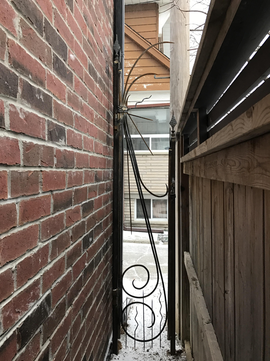 Gate Back 1 - steel sculpture - &copy;Lydia Charak-min.JPG