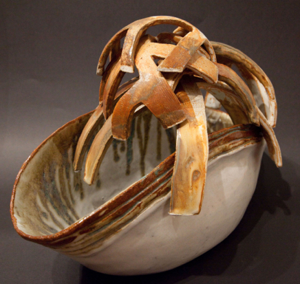 Body as vessel turned - ceramic sculpture - &copy;Lydia-Charak-min.jpg