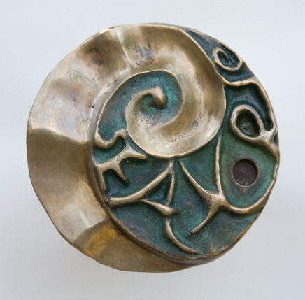 Medallion front - bronze sculpture - &copy;Lydia Charak-min.jpg